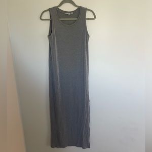 Athleta Sleeveless Maxi Scoop Neck dress Asymmetric slit // Size XS